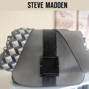 Steve Madden Gray and Black  Bag